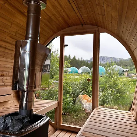 Luxury tent Brokkestoylen